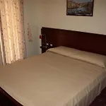 Duraku Sarandë