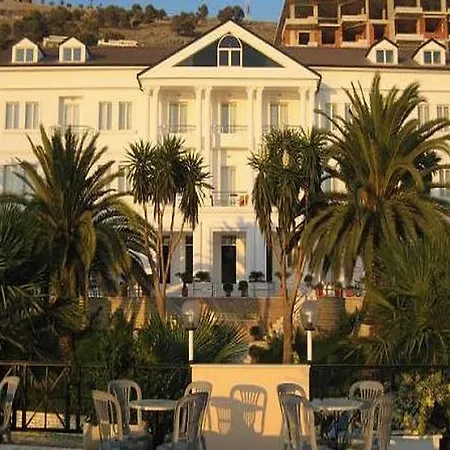 Duraku Hotel