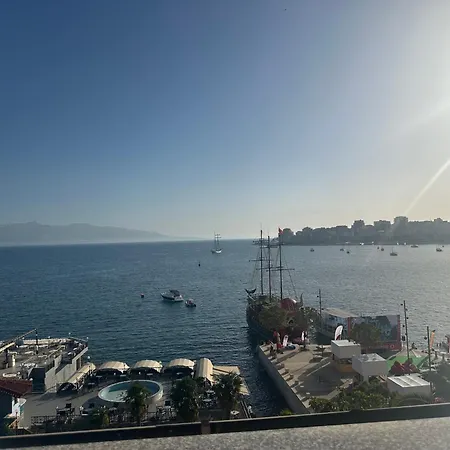 호텔 Duraku Sarandë